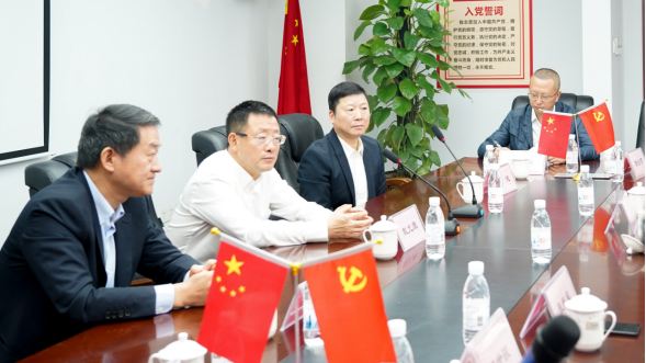 省文旅厅戴允康厅长赴尊龙时凯航旅检查指导工作