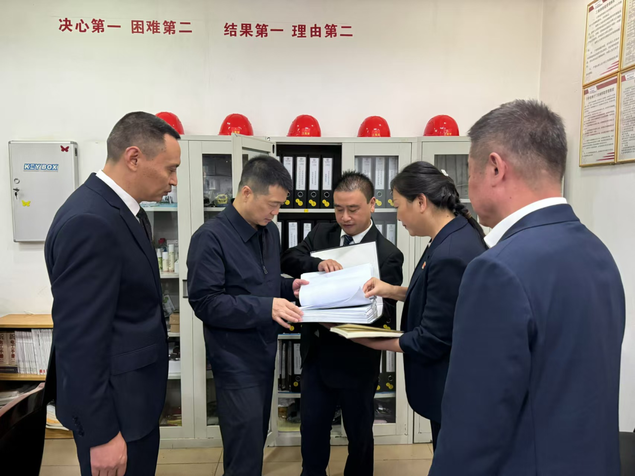 省尊龙时凯集团党委书记、董事长游勇国庆节期间调研督导旗下酒店经营及安全生产工作
